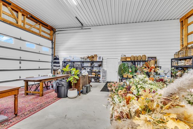 8 E 3rd Avenue, Mount Sterling, OH 43143