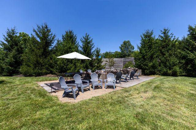 8 E 3rd Avenue, Mount Sterling, OH 43143