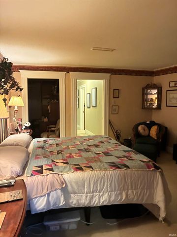 106 W 4th Street, Bicknell, IN 47512