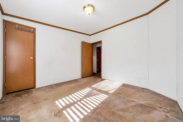 109 HICKORY DR, Hatfield, PA 19440