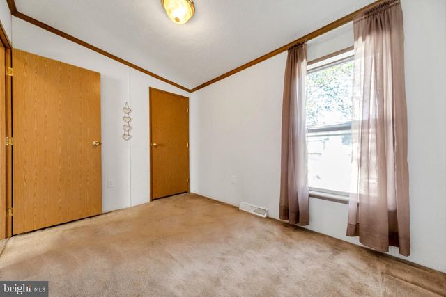 109 HICKORY DR, Hatfield, PA 19440