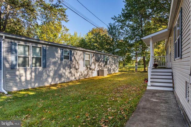 109 HICKORY DR, Hatfield, PA 19440