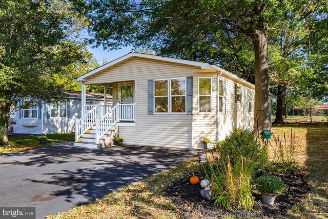 109 HICKORY DR, Hatfield, PA 19440