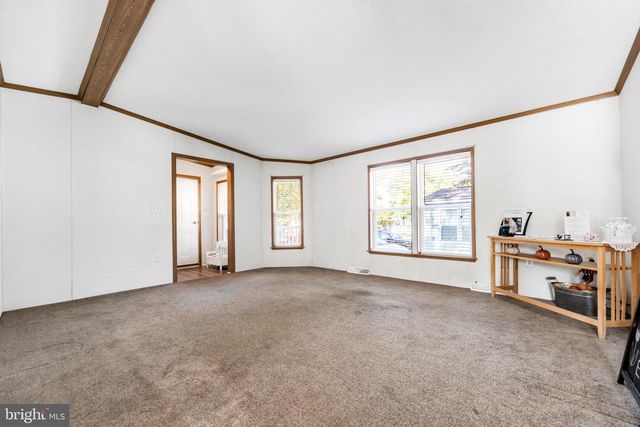 109 HICKORY DR, Hatfield, PA 19440