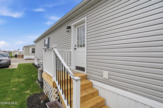 1473 Inglewood Avenue, Findlay, OH 45840