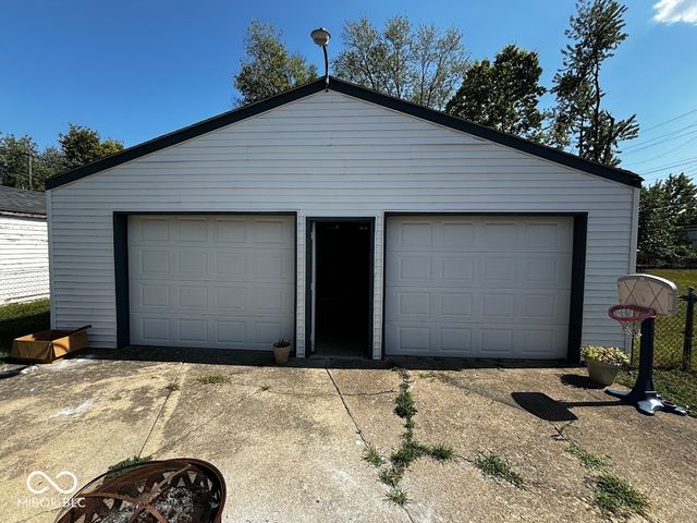 1615 N Exeter Avenue, Indianapolis, IN 46222