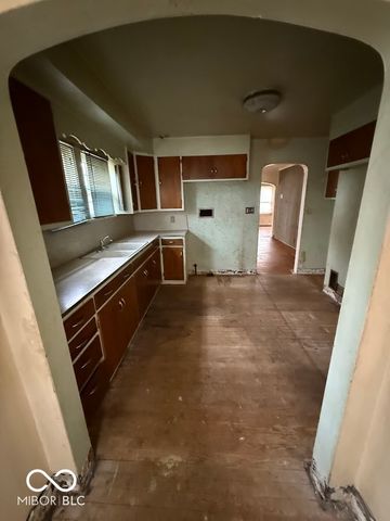 1615 N Exeter Avenue, Indianapolis, IN 46222