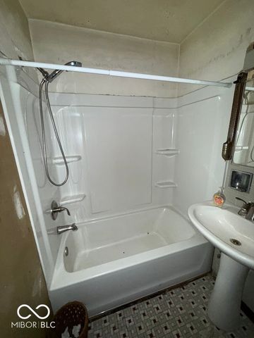 1615 N Exeter Avenue, Indianapolis, IN 46222