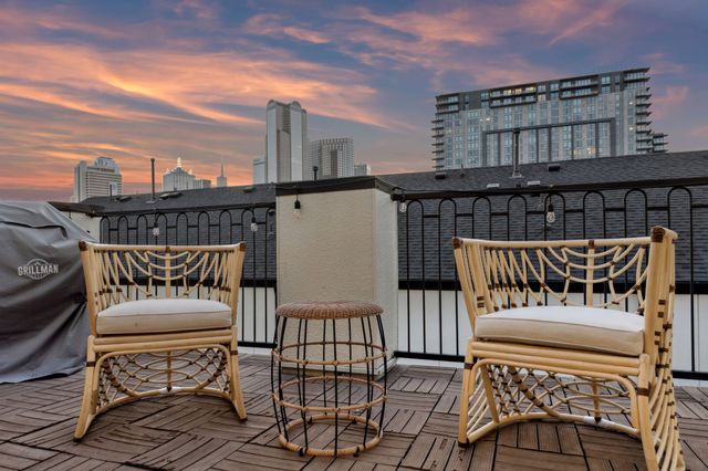 2138 Aylesport Drive, Dallas, TX 75201