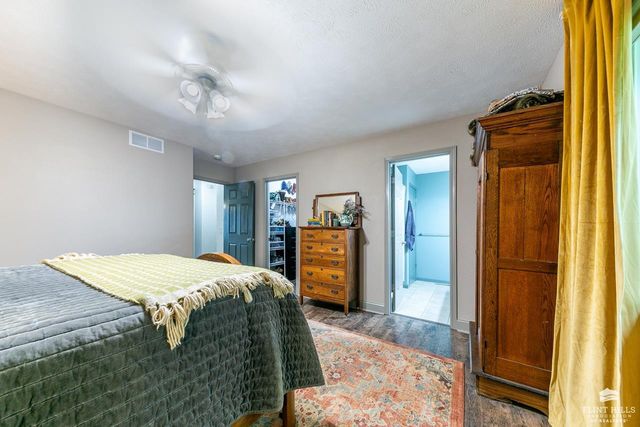 321 Highland Ridge Drive, Manhattan, KS 66503