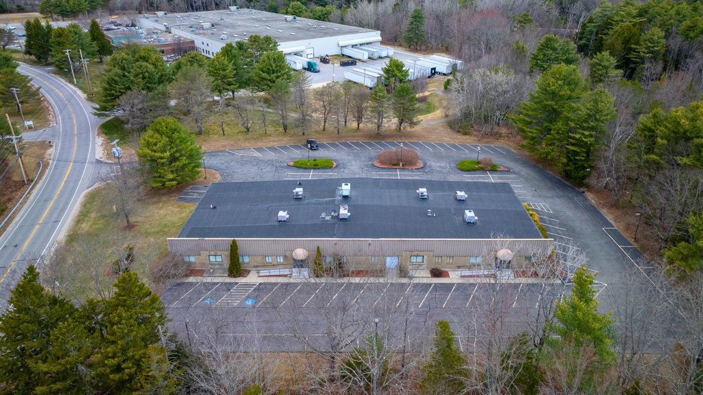 4 Industrial Parkway, Brunswick, ME 04011 — exterior