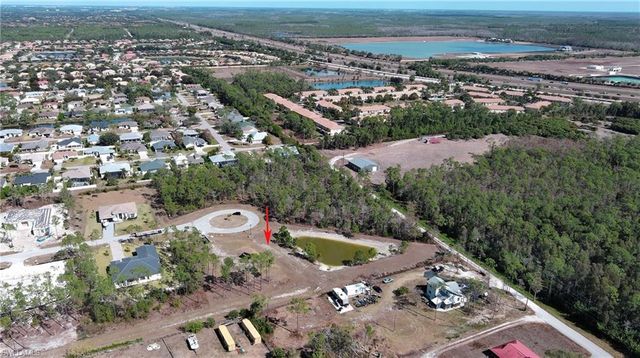 25460 Divot DR, Bonita Springs, FL 34135