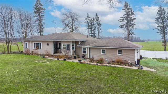 2375 W Mount Morris Road, Mount Morris, MI 48458