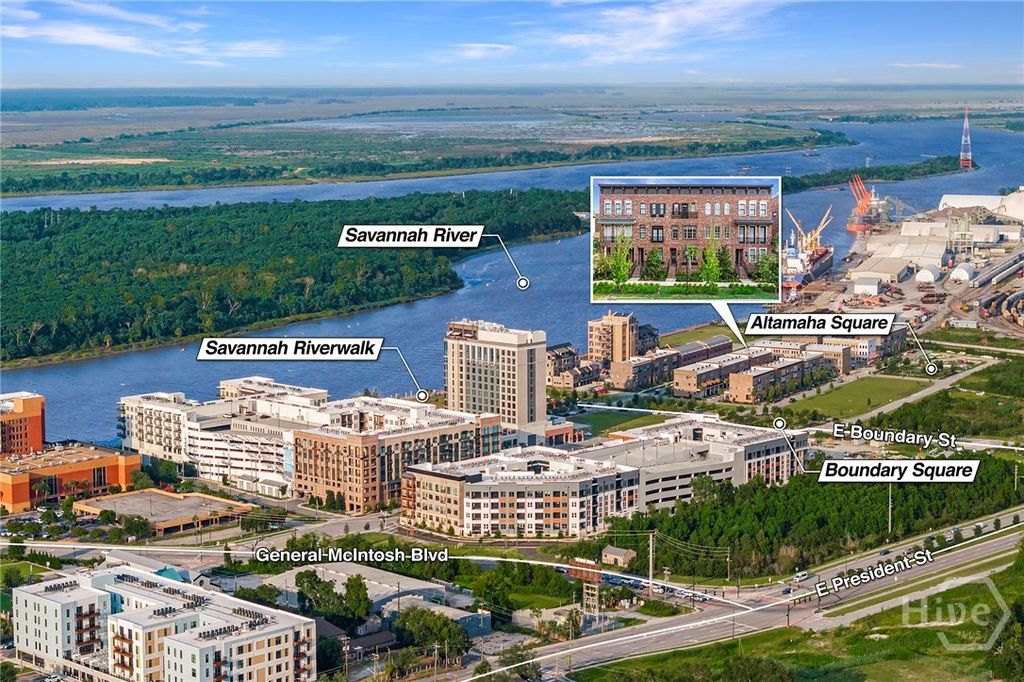 Image 34 of property listing at 453 Port Street, Savannah, GA 31401