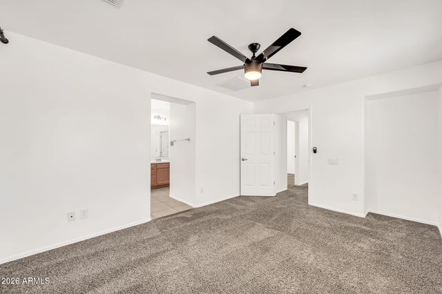 8414 W VERNON Avenue, Phoenix, AZ 85037