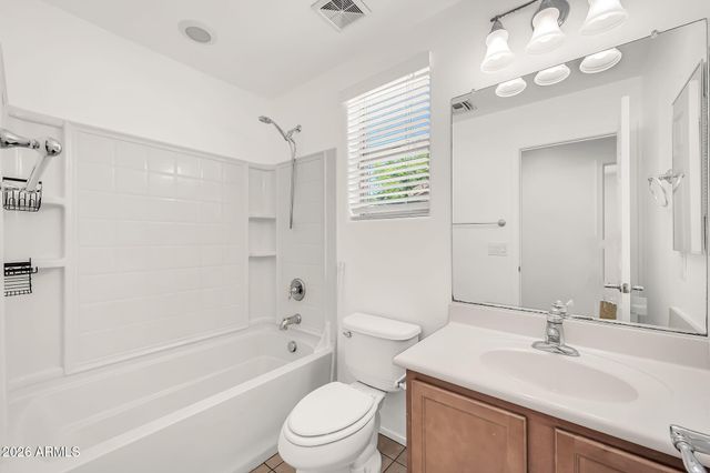 8414 W VERNON Avenue, Phoenix, AZ 85037
