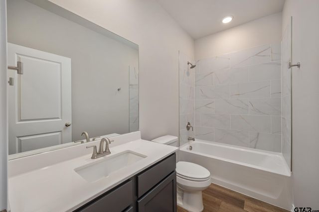 302 Driftwood Way, Whitehouse, TX 75791