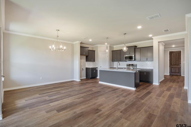 302 Driftwood Way, Whitehouse, TX 75791