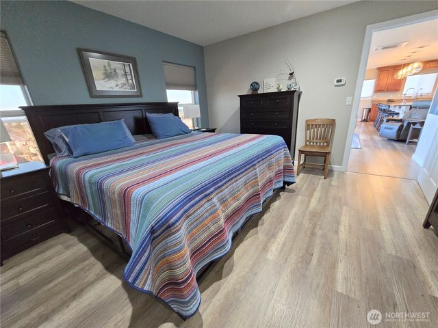 40 Topaz Way, Sequim, WA 98382