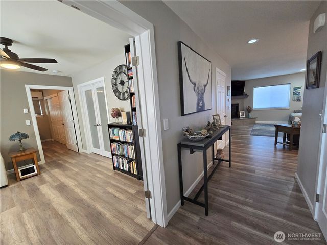 40 Topaz Way, Sequim, WA 98382