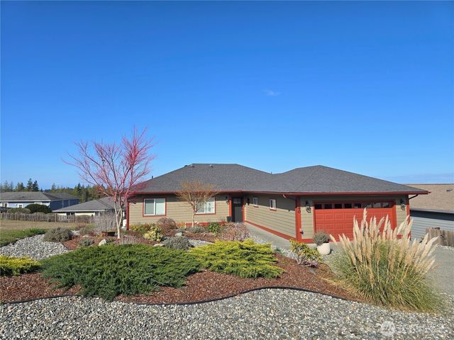 40 Topaz Way, Sequim, WA 98382