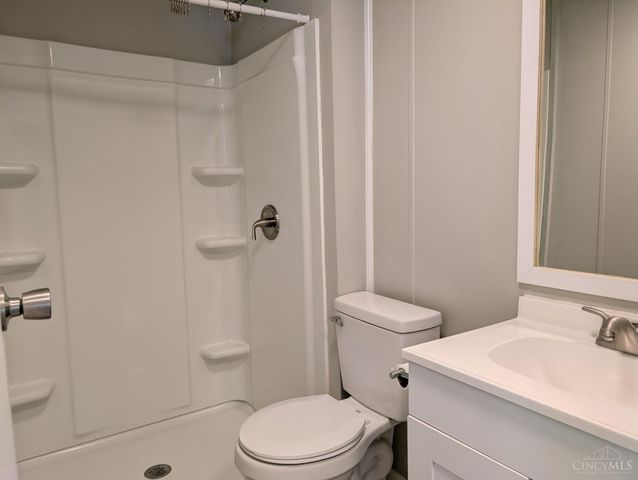 3008 Leeds Road, Amelia, OH 45102