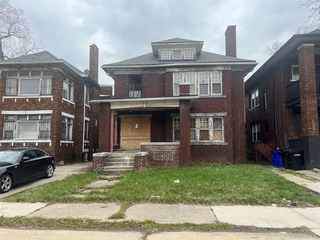 2052 Clairmount Street, Detroit, MI 48206