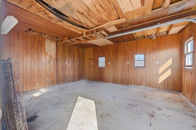 818 W 81st St S, Haysville, KS 67060