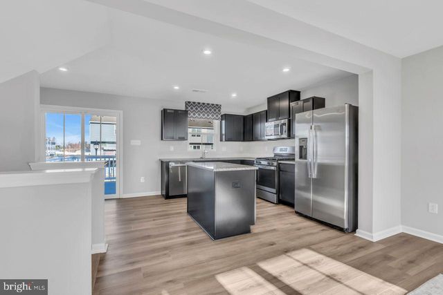 1-L WENDOWSKI ST, Beverly, NJ 08010
