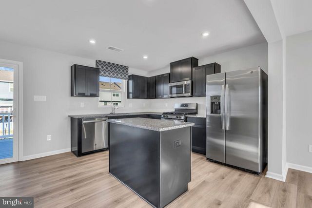 1-L WENDOWSKI ST, Beverly, NJ 08010