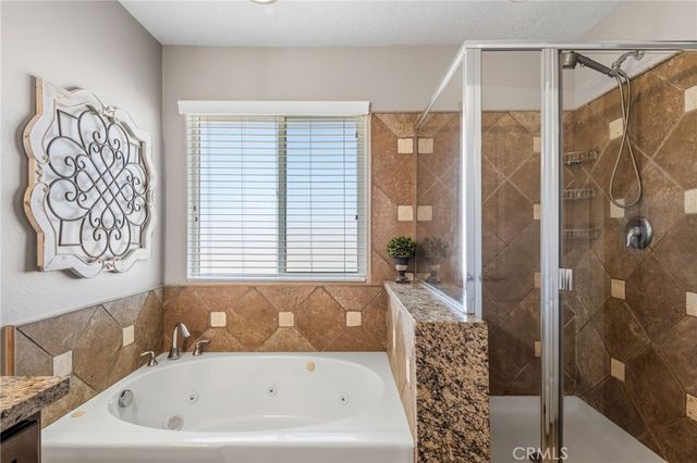 11385 Trinity Road, Oak Hills, CA 92344