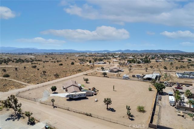 11385 Trinity Road, Oak Hills, CA 92344