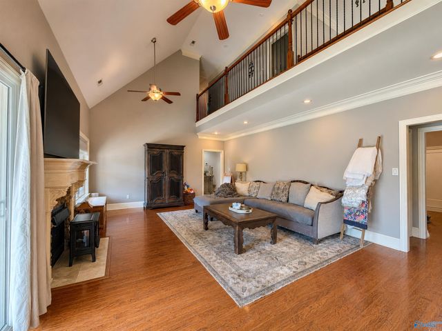 2311 Amberly Lane, Decatur, AL 35603