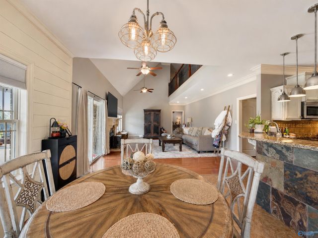 2311 Amberly Lane, Decatur, AL 35603