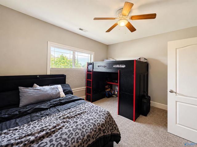 2311 Amberly Lane, Decatur, AL 35603