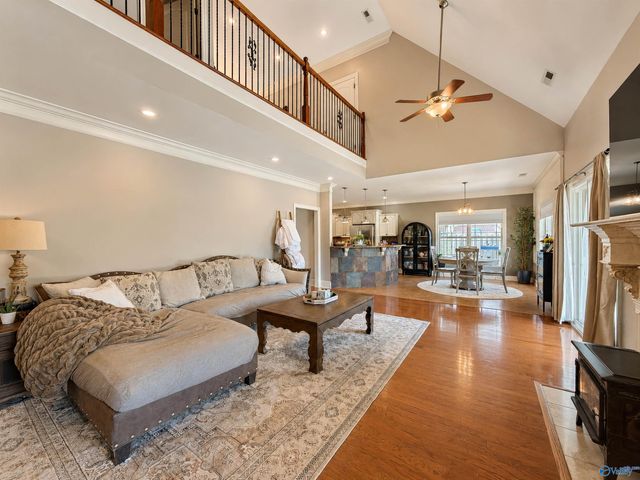 2311 Amberly Lane, Decatur, AL 35603