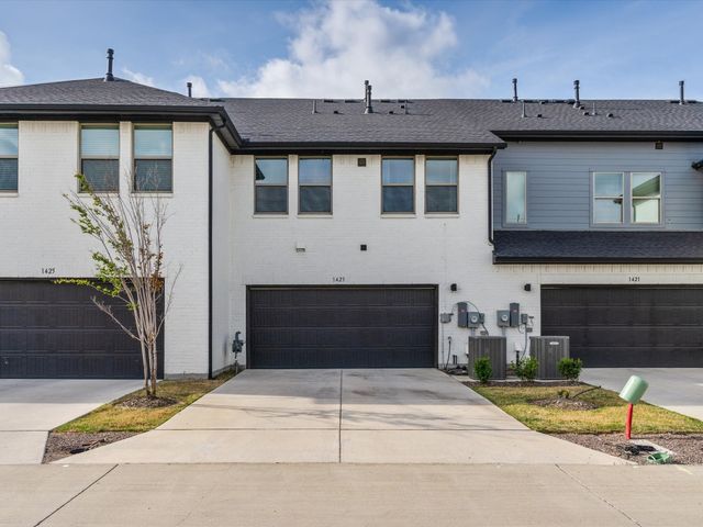 1423 Silver Marten Trail, Arlington, TX 76005