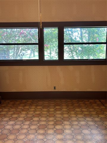 341 W FM 574, Goldthwaite, TX 76844