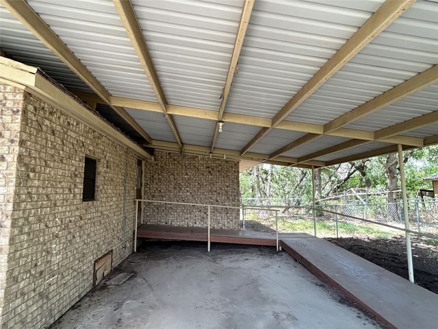 341 W FM 574, Goldthwaite, TX 76844