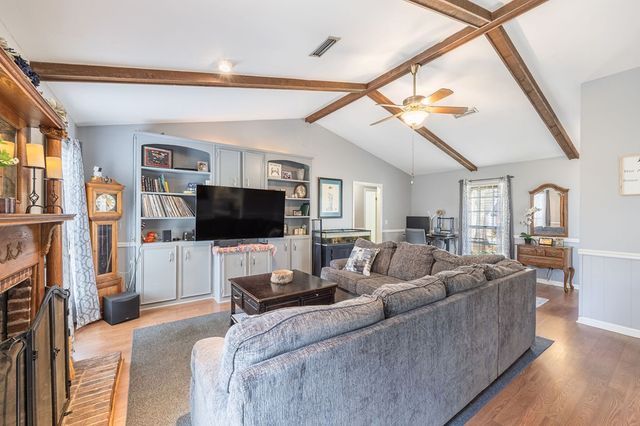 633 Farrah Circle, Dothan, AL 36301