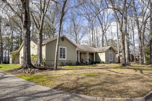 633 Farrah Circle, Dothan, AL 36301
