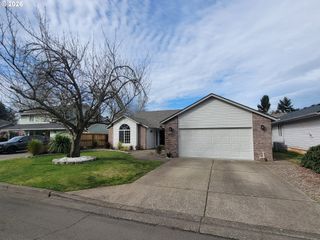 5923 RHINESTONE Ct, Salem, OR 97306