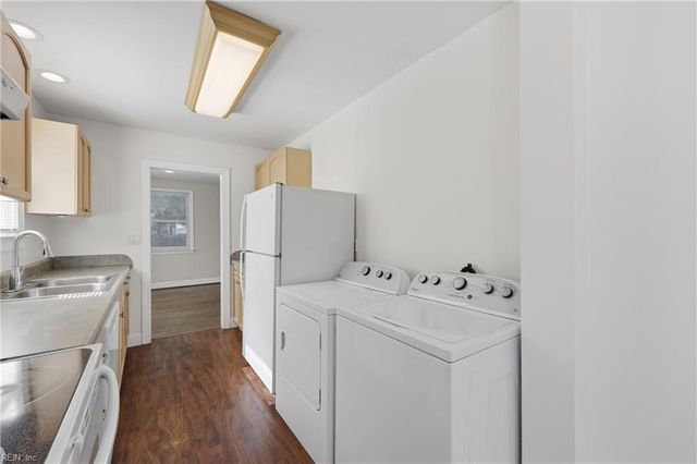 318 E Evans ST, Norfolk, VA 23503