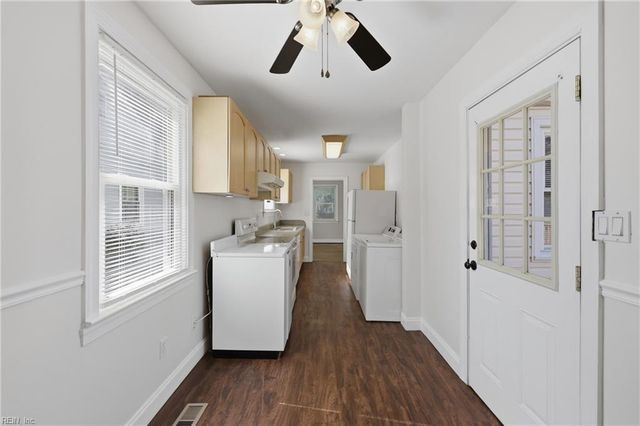 318 E Evans ST, Norfolk, VA 23503