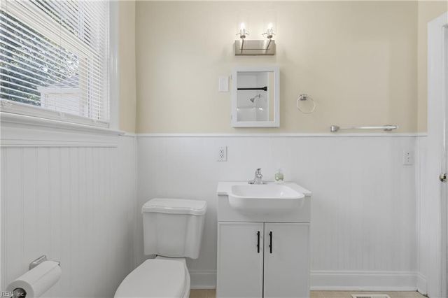 318 E Evans ST, Norfolk, VA 23503