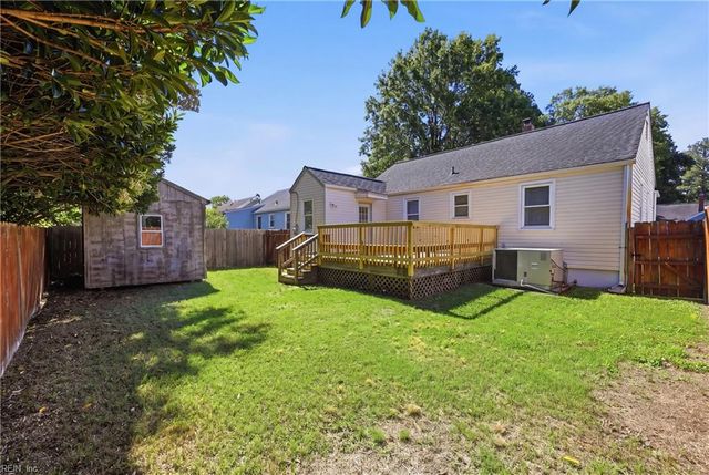 318 E Evans ST, Norfolk, VA 23503