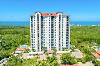 7225 Pelican Bay BLVD # 204, Naples, FL 34108