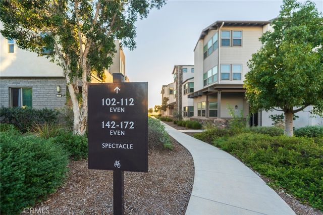 102 Spectacle, Irvine, CA 92618