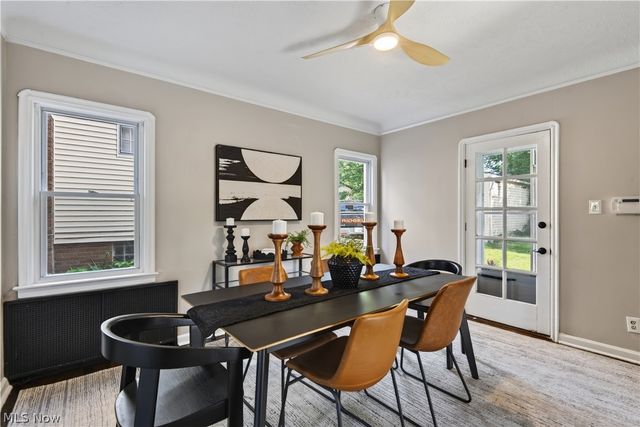 3582 Raymont Boulevard, University Heights, OH 44118
