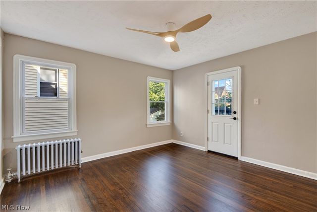 3582 Raymont Boulevard, University Heights, OH 44118
